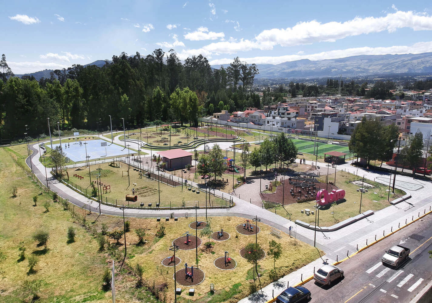 Parque 6 de Junio - Safe Public Space 